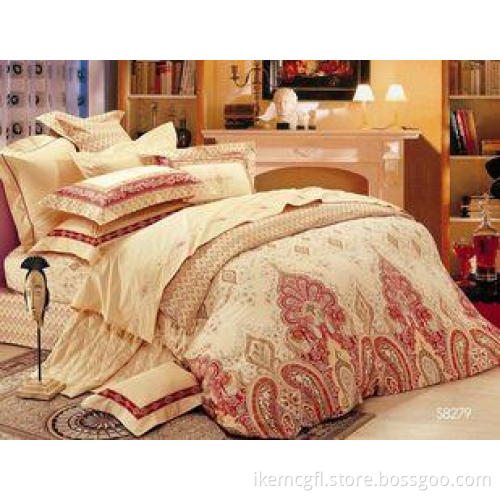 Artistic Bright Cotton Sateen Bedding Sets For Hotel , Bedr